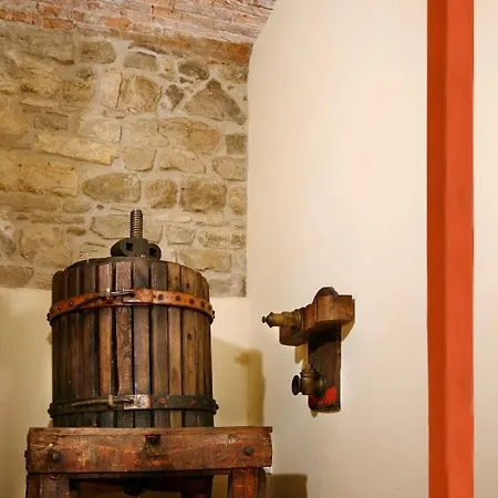 I Veroni - And Wine Cellar 폰타씨에베